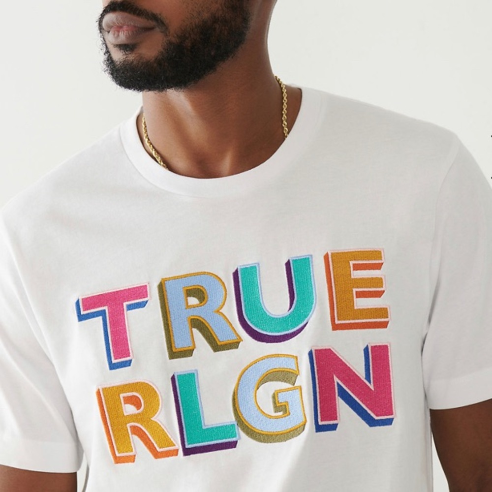 True Religion Mens XL Shirt - Optic White Block Letter Tee - Embrodiered - Picture 3 of 3